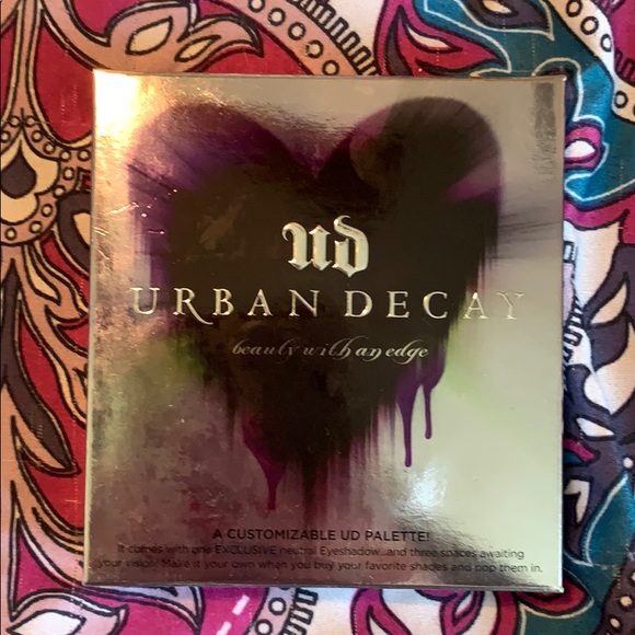 Urban Decay Other - Urban Decay Customizable Palette